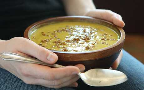 Creamy Curried Cauliflower Soup