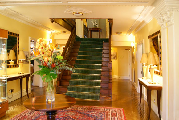 astle House Hotel hall