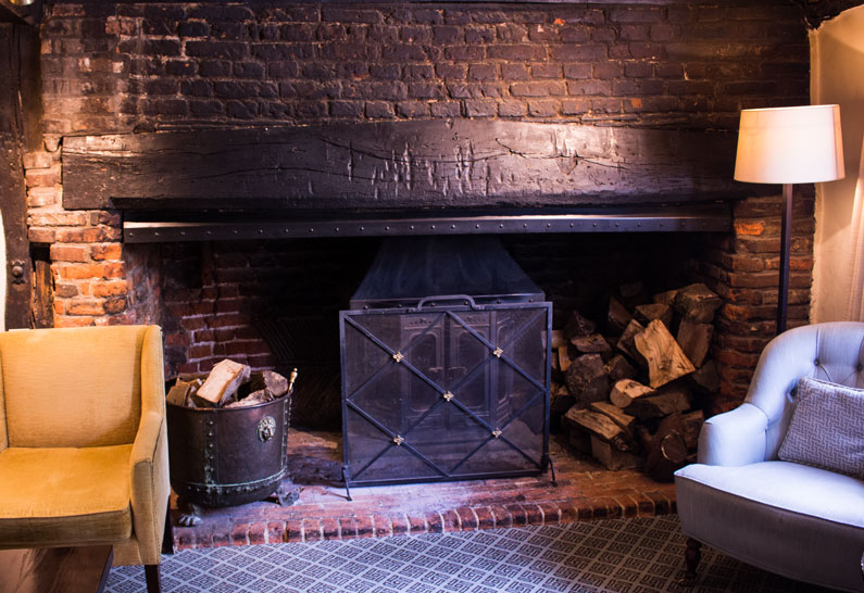 lavenham swan fireplace