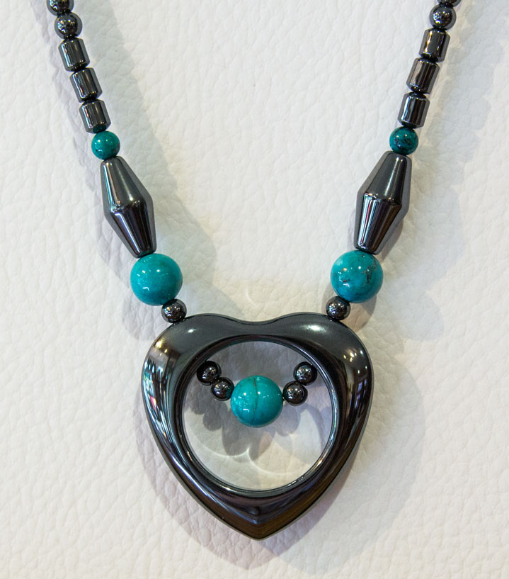 lapidaire necklace jewels