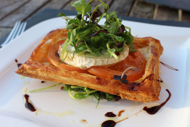 Goat’s Cheese and Tomato Tart with Burpee Europe