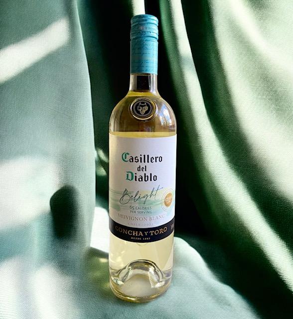 casillero belight white